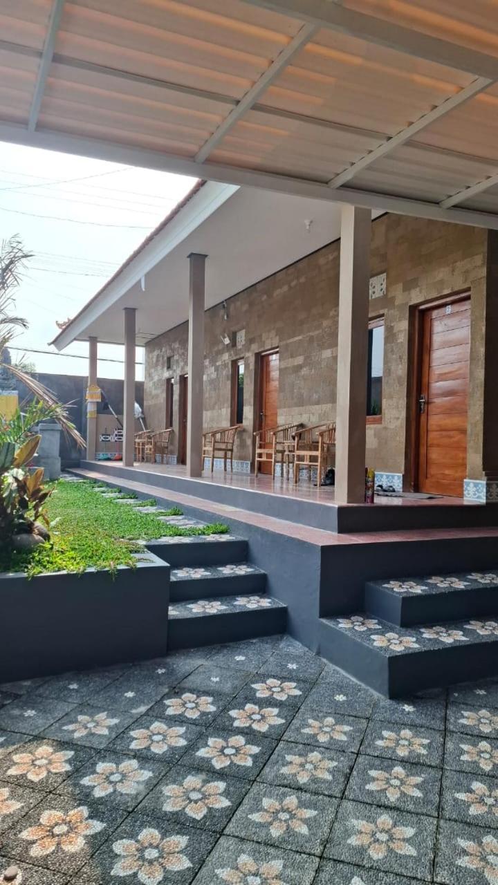 Raditya Homestay Mambal Екстер'єр фото